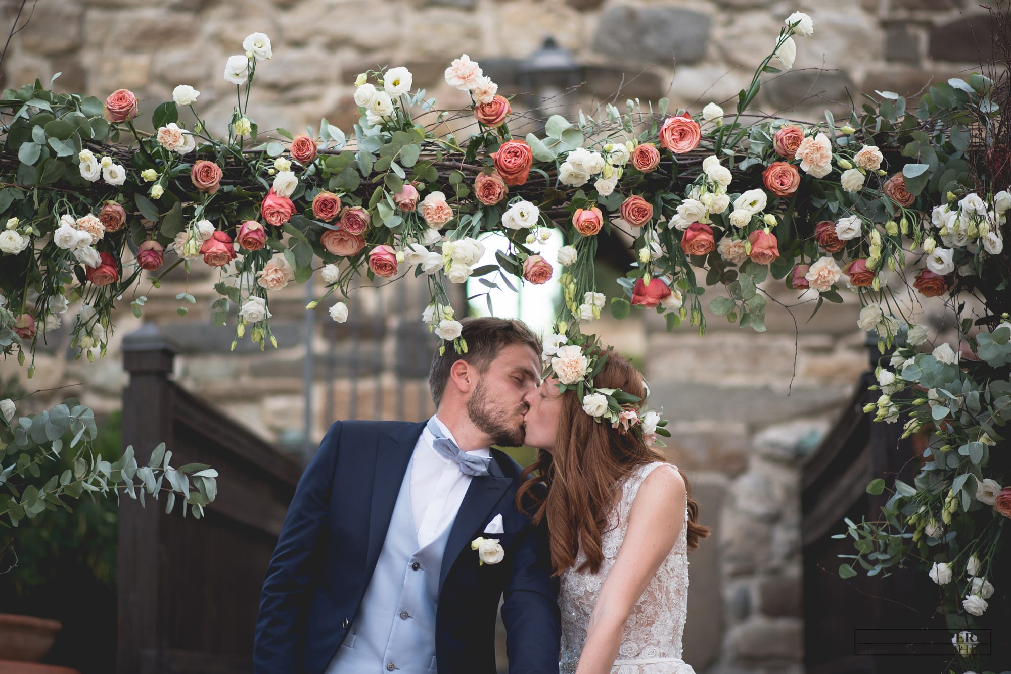 Paolo Lamperti Fotografo Photographer Elegante matrimonio Castello Rossino torta nuziale taglio