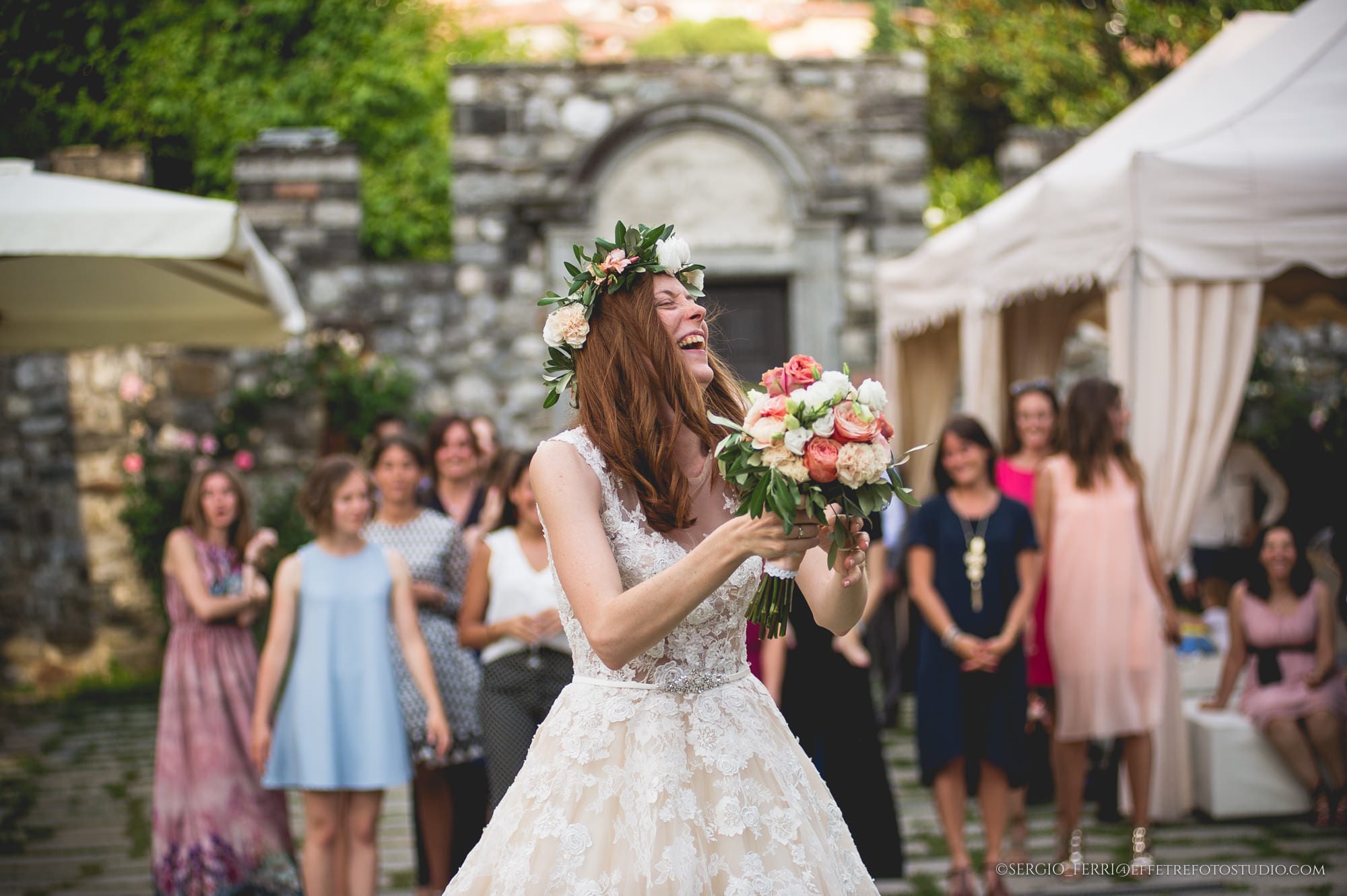 Paolo Lamperti Fotografo Photographer Elegante matrimonio Castello Rossino boquet