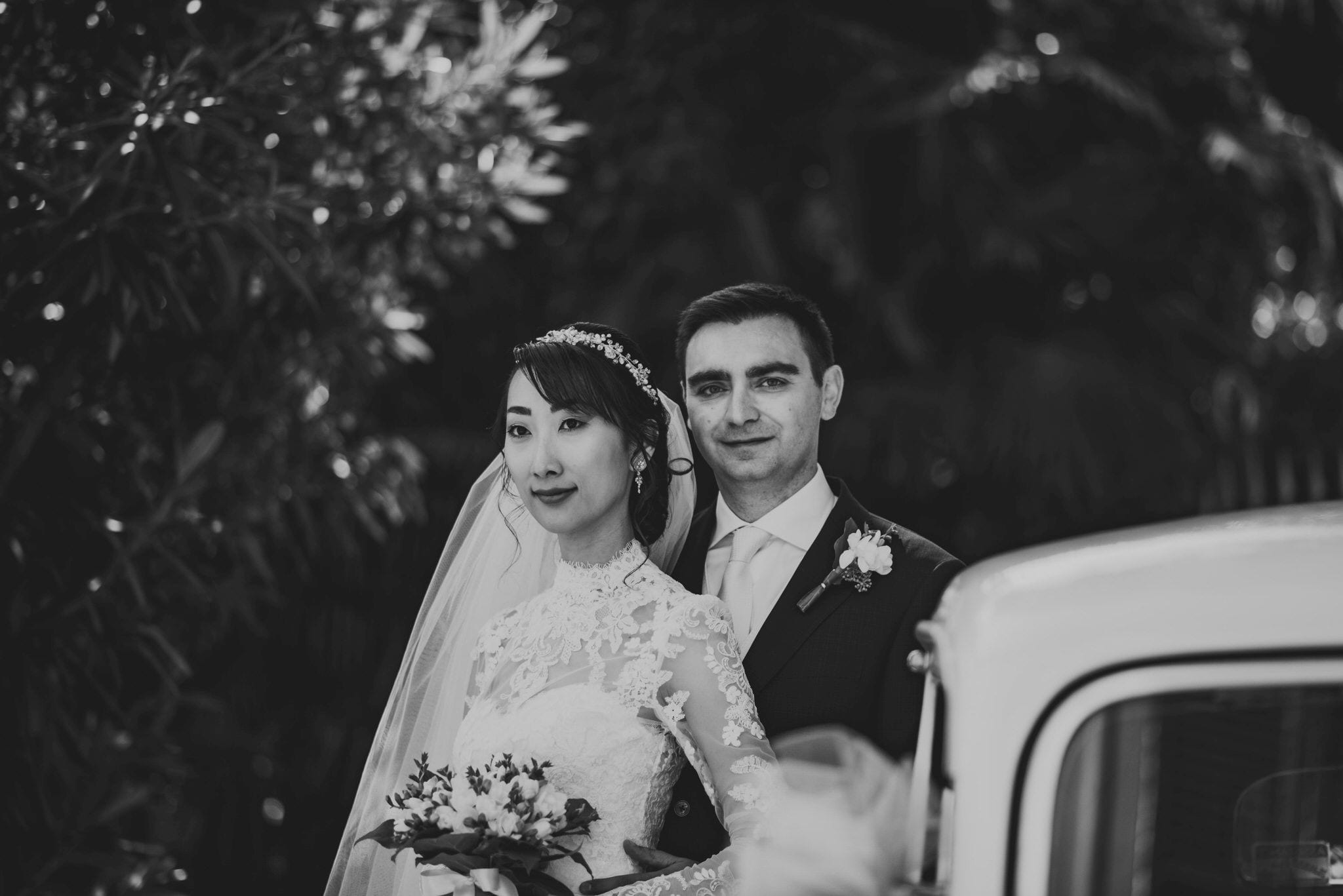 Matrimonio Wedding Photographer Paolo Lamperti Milano Varese Como Lake Destination Wedding Elegante Matrimonio a Villa Parravicini ritratto sposi sposa każakistan 