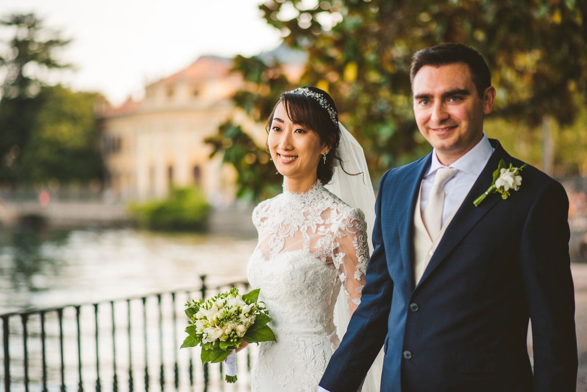 Matrimonio Wedding Photographer Paolo Lamperti Milano Varese Como Lake Destination Wedding Elegante Matrimonio a Villa Parravicini ritratto sposi sposa każakistan 