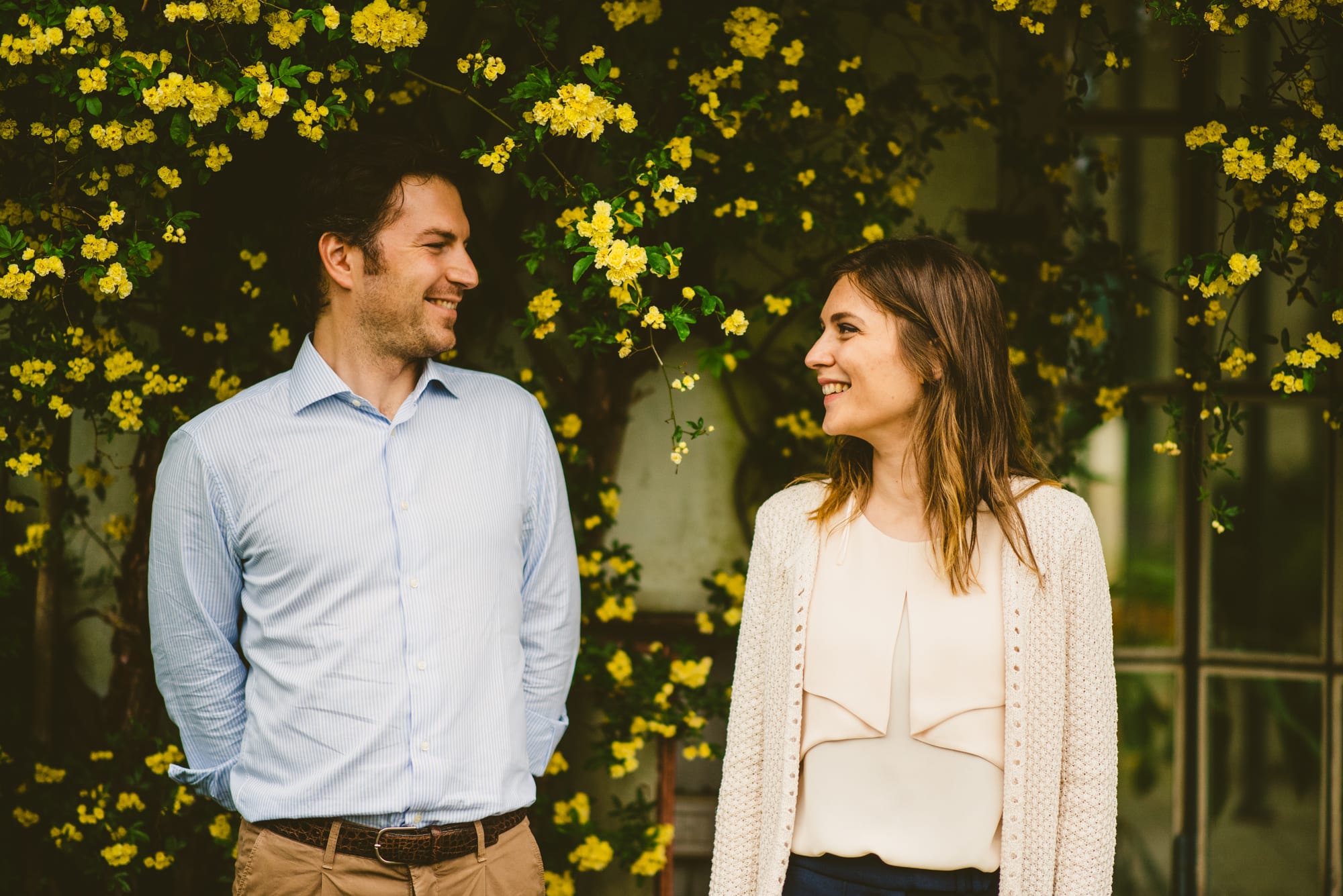 engagement varese saronno como milano servizio fotografico prematrimoniale ritratti intimo romantico moderno artistico creativo photographer lamperti