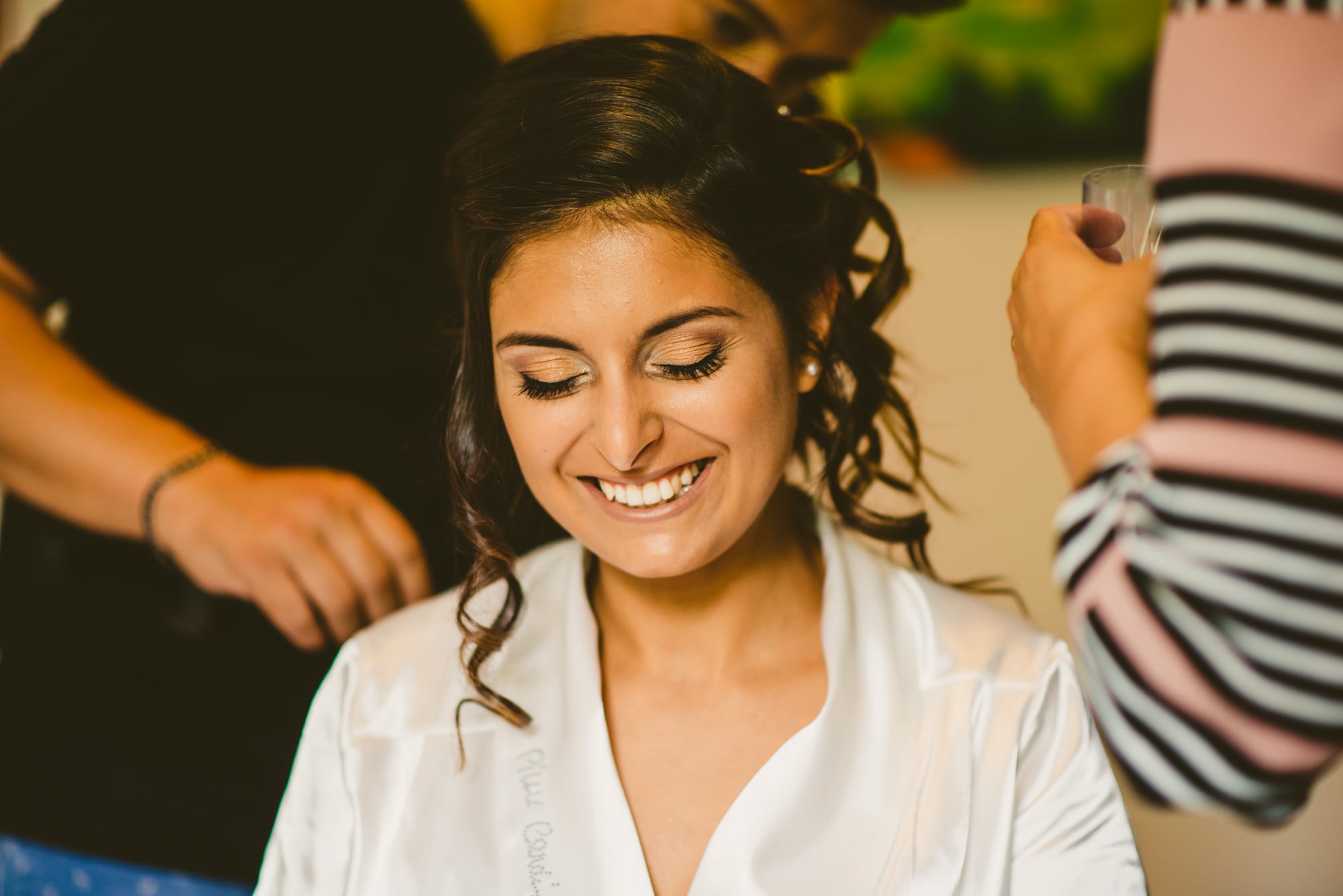 Fotografo Matrimonio Elegante a Villa Monte Morone preparazione sposa