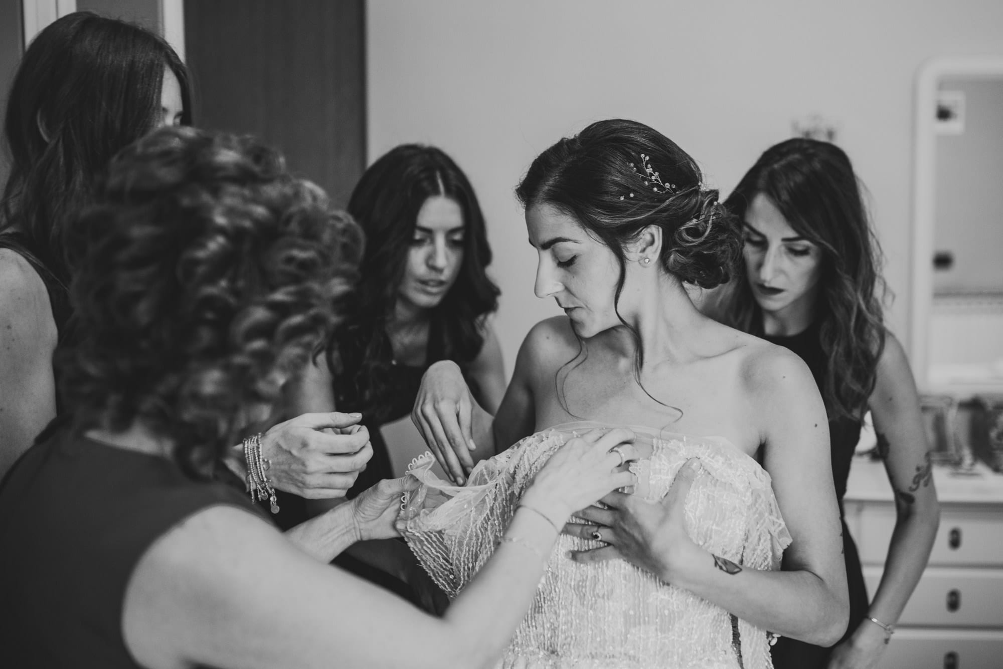 Raffinato Matrimonio Castello Cernusco Lombardone preparazione sposa