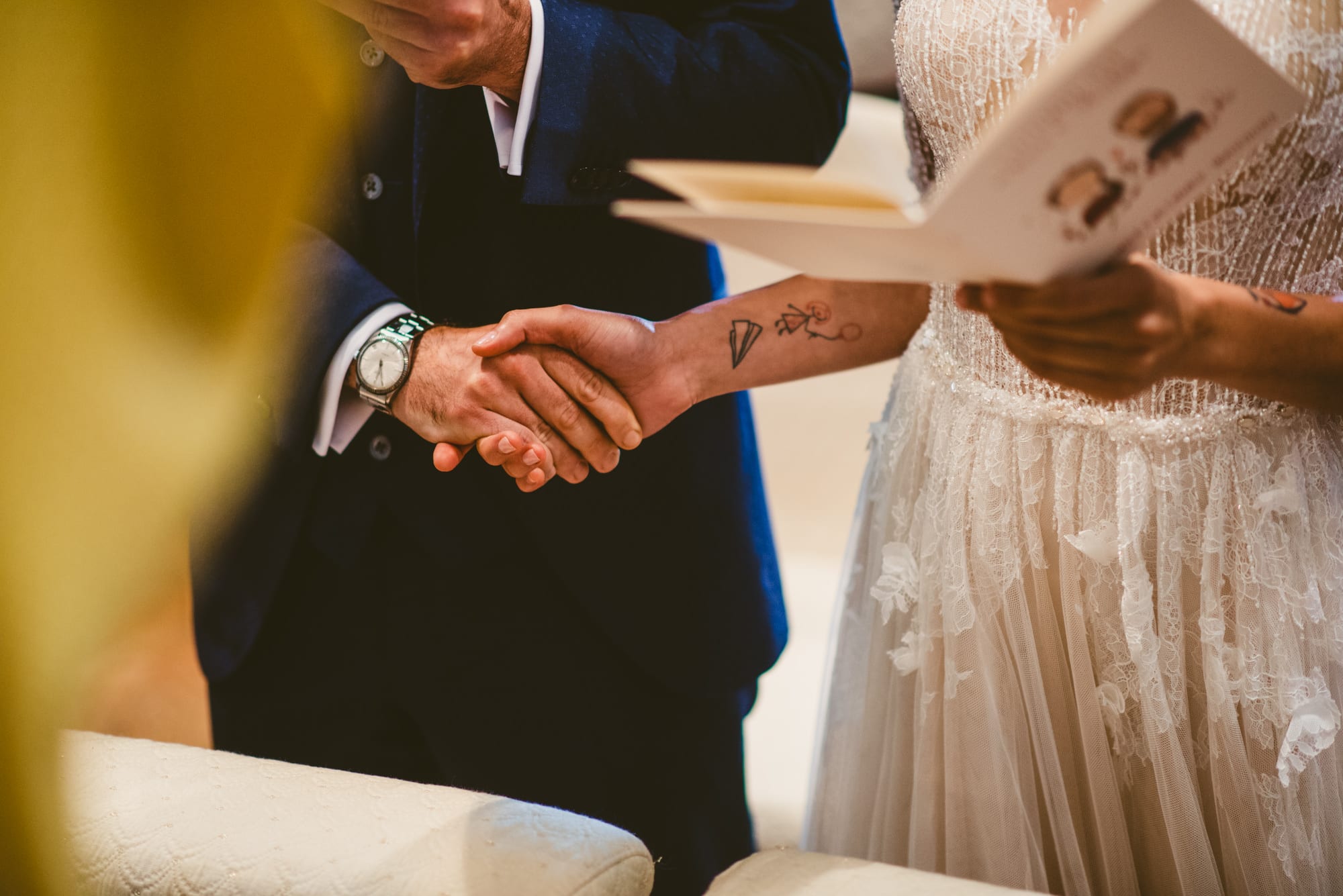 Raffinato Matrimonio Castello Cernusco Lombardone scambio anelli