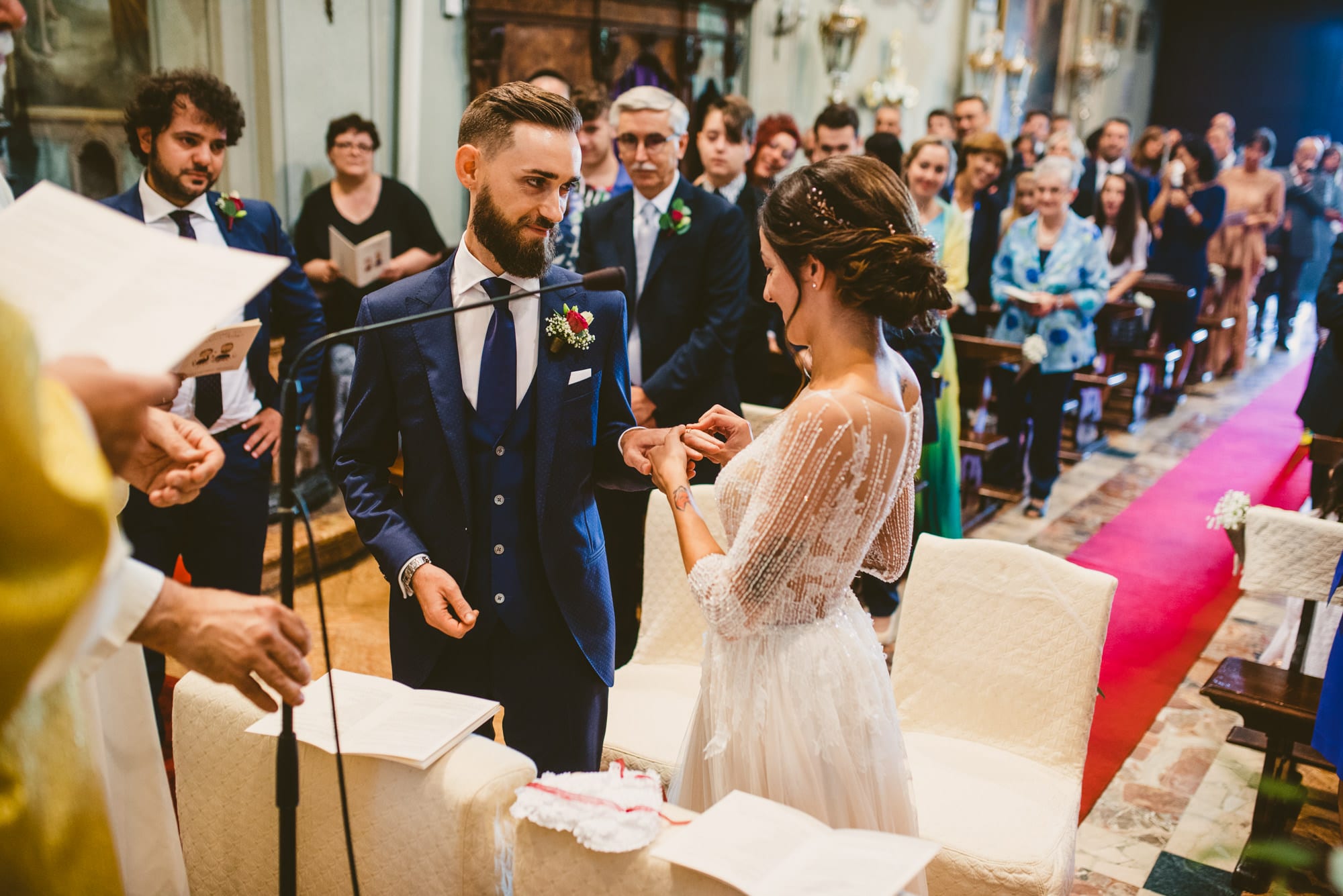 Raffinato Matrimonio Castello Cernusco Lombardone scambio anelli