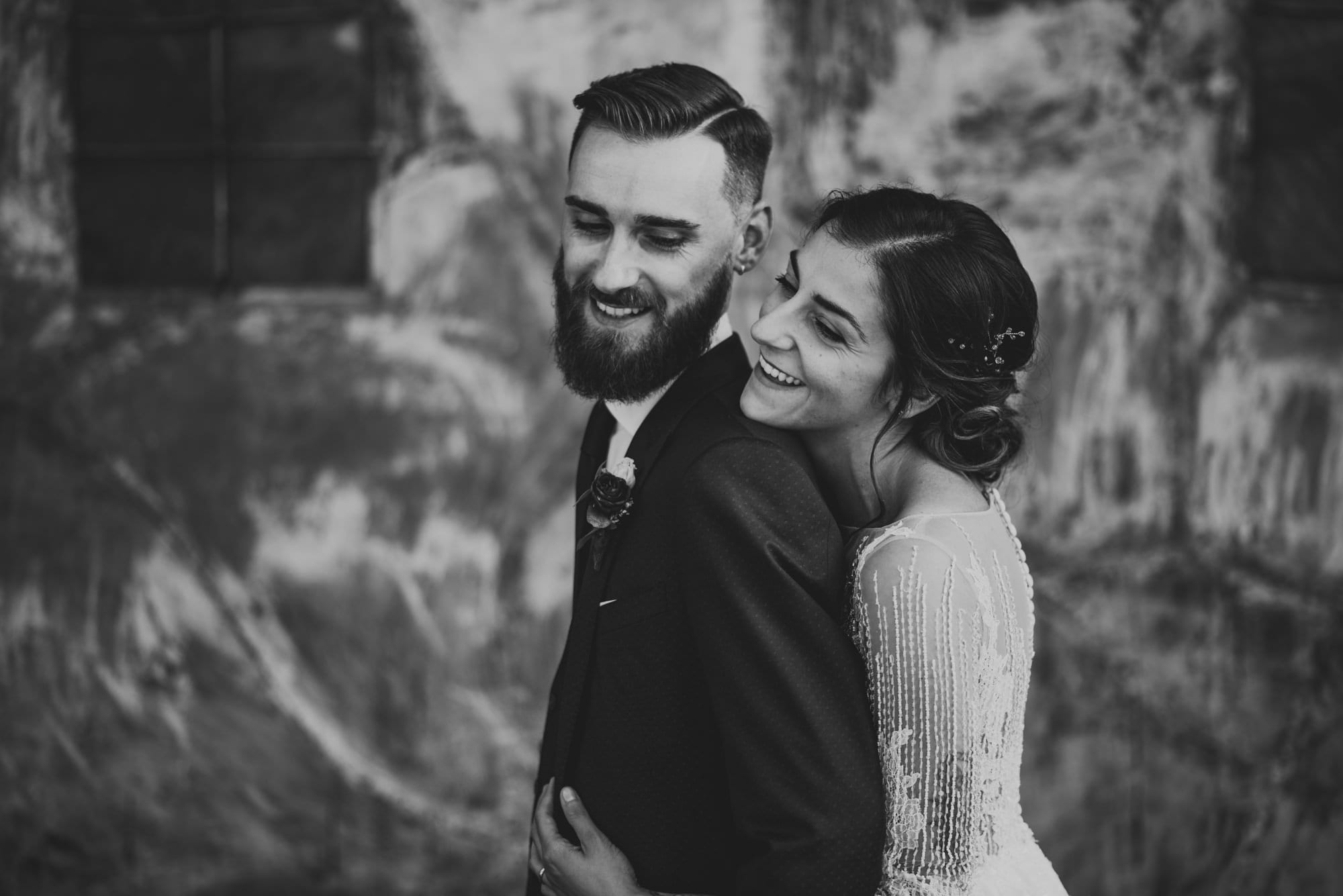 Raffinato Matrimonio Castello Cernusco Lombardone ritratto sposi