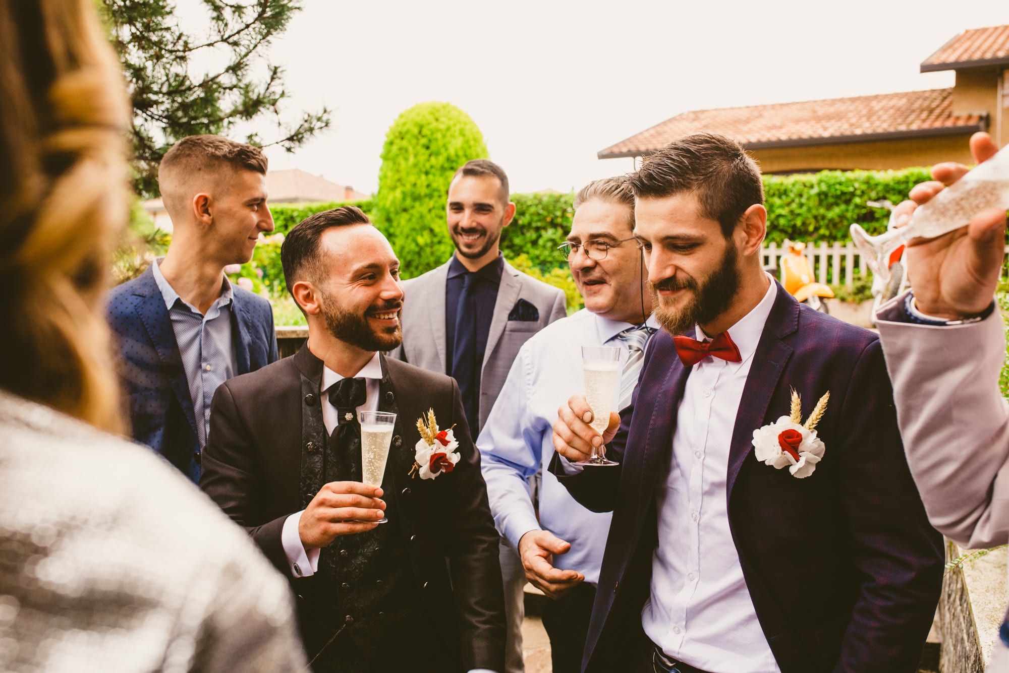 Elegante Matrimonio Cappuccini Resort in Franciacorta preparazione sposo