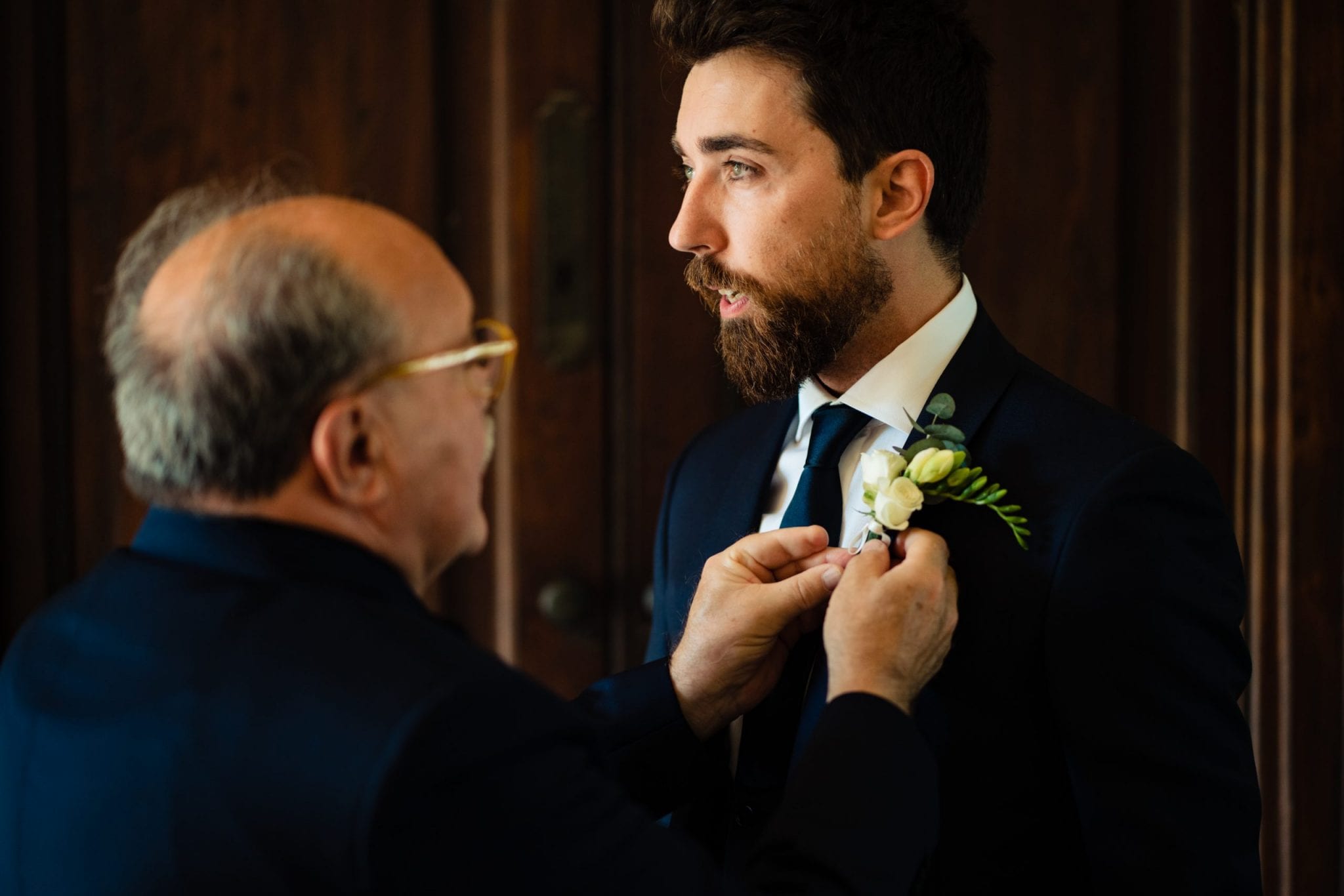 Fotografo Fotografia di Matrimonio Abbazia Santo Spirito Villa Giannone preparazione sposo