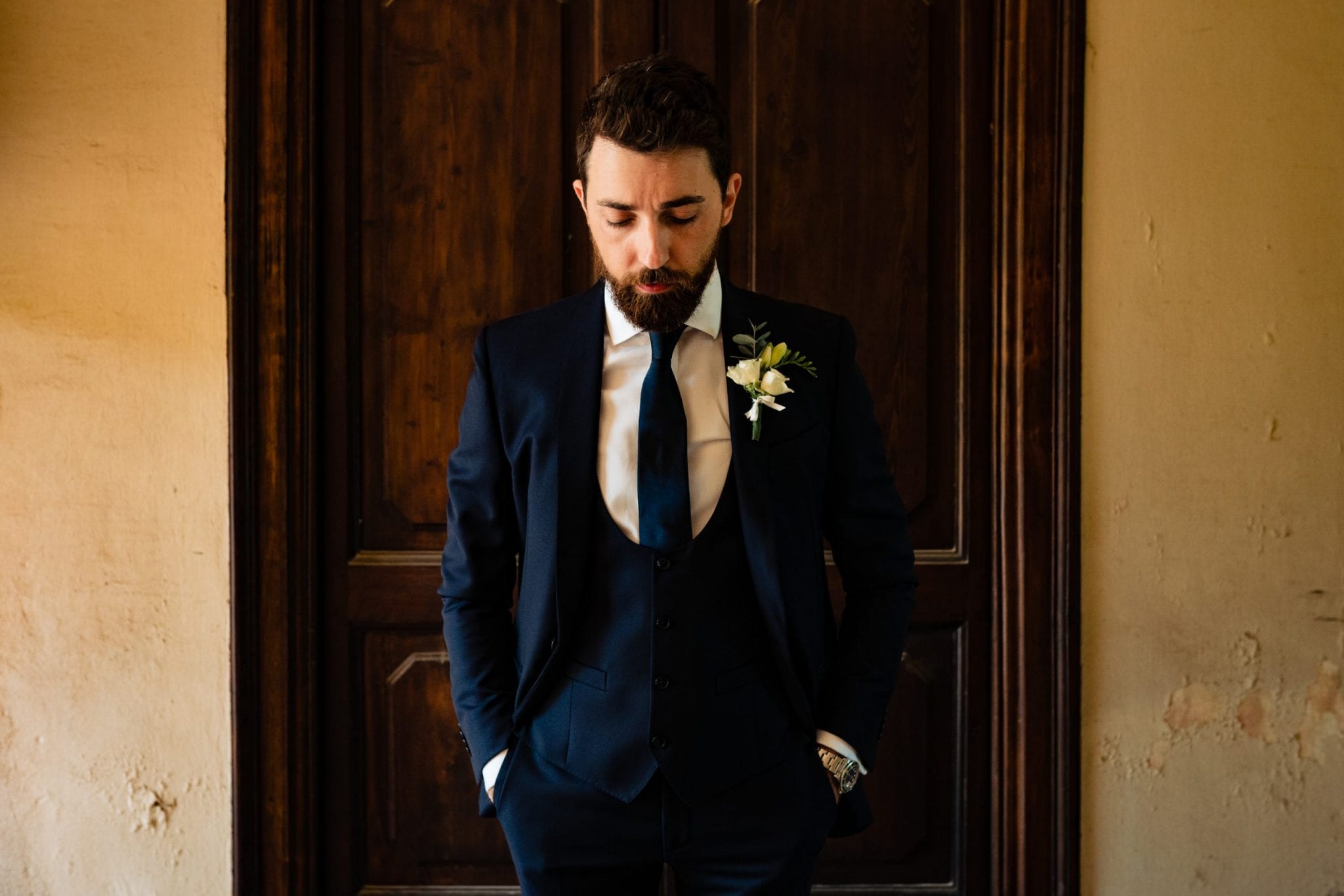 Fotografo Fotografia di Matrimonio Abbazia Santo Spirito Villa Giannone preparazione sposo