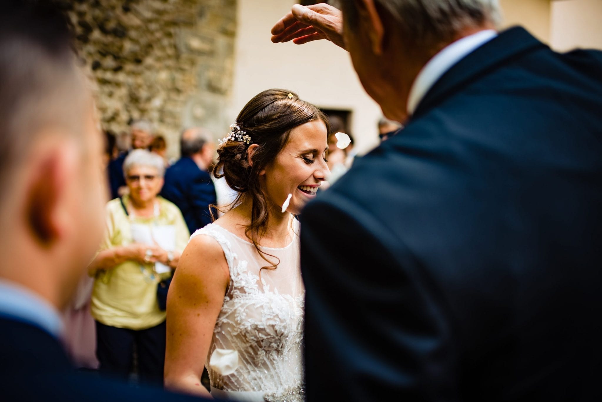 Fotografo Fotografia di Matrimonio Abbazia Santo Spirito Villa Giannone Rito Nozze uscita chiesa sposi