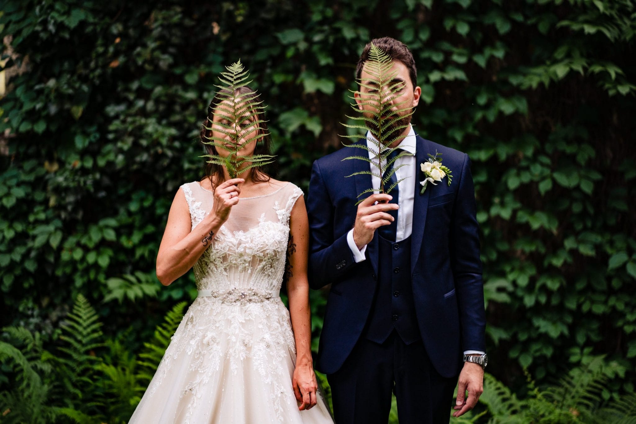 Fotografo Fotografia di Matrimonio Abbazia Santo Spirito Villa Giannone Ritratti intimi e moderni sposi