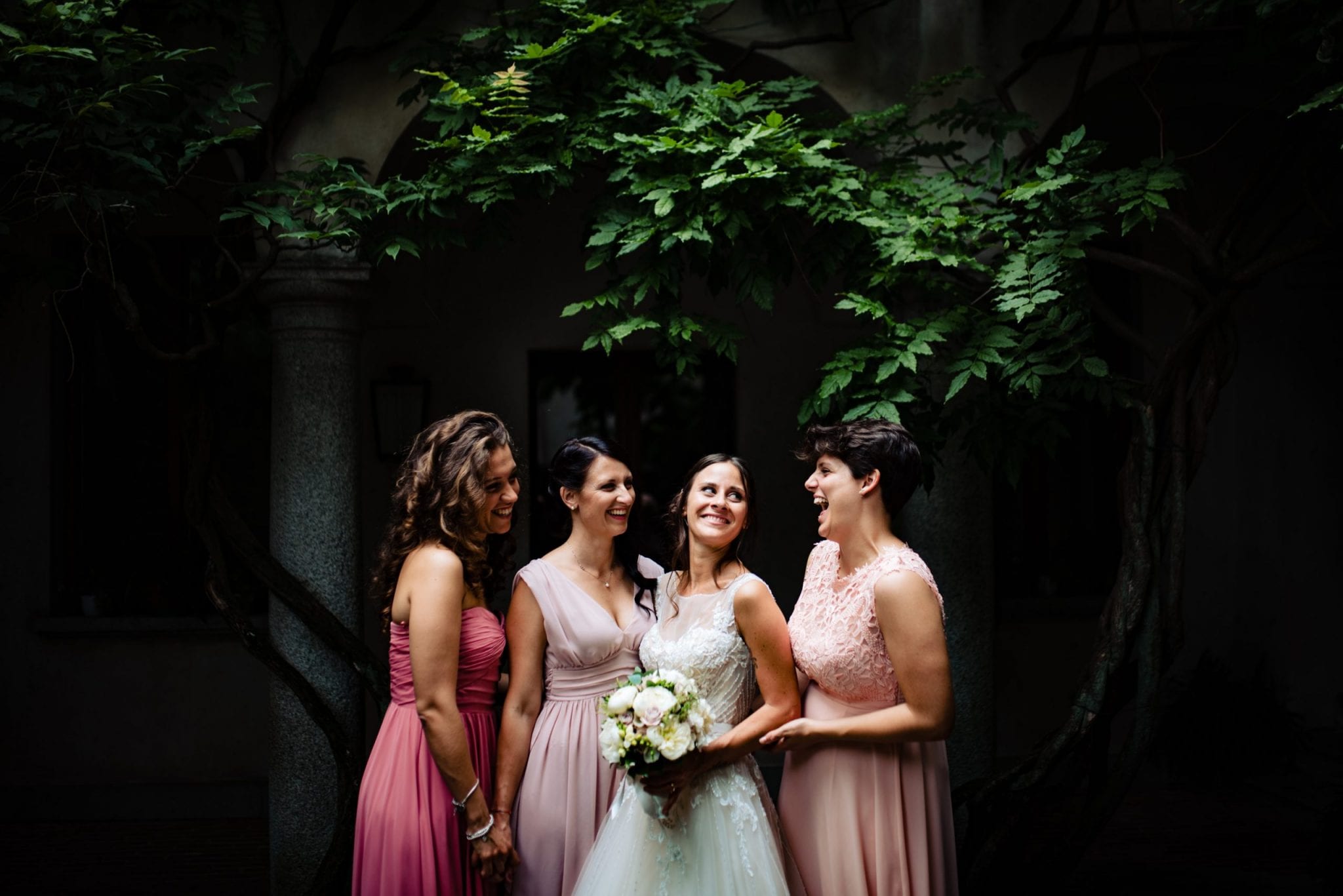Fotografo Fotografia di Matrimonio Abbazia Santo Spirito Villa Giannone Ritratti damigelle