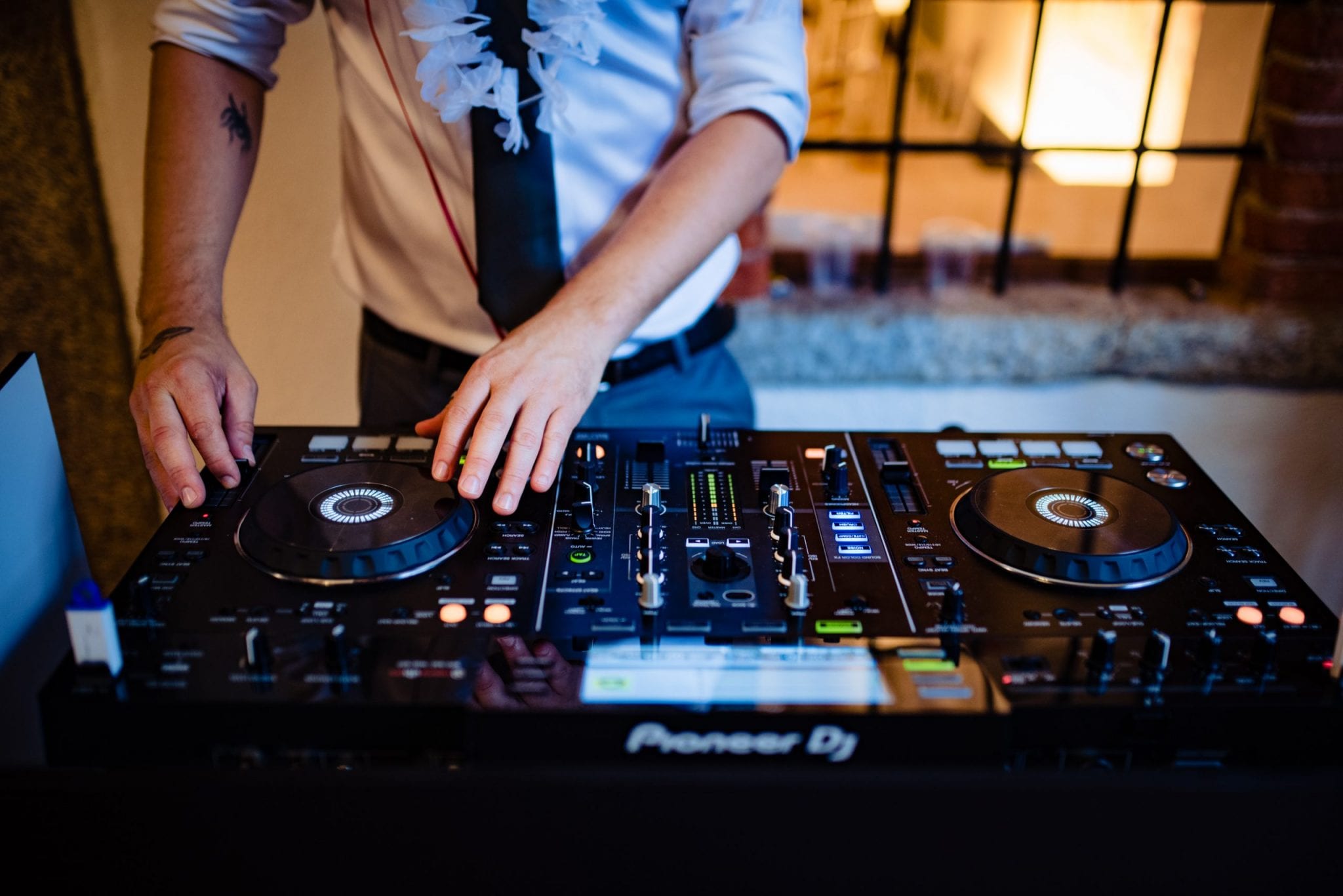 Fotografo Fotografia di Matrimonio Abbazia Santo Spirito Villa Giannone Dancefloor Balli Musica Victor Music VM