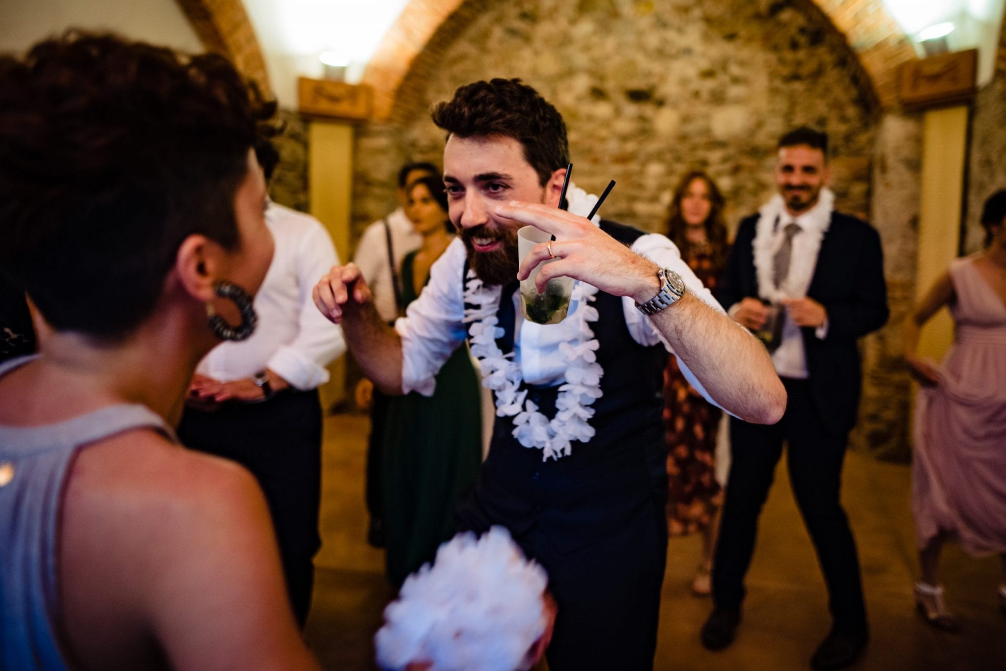 Fotografo Fotografia di Matrimonio Abbazia Santo Spirito Villa Giannone Dancefloor Balli Musica Victor Music VM